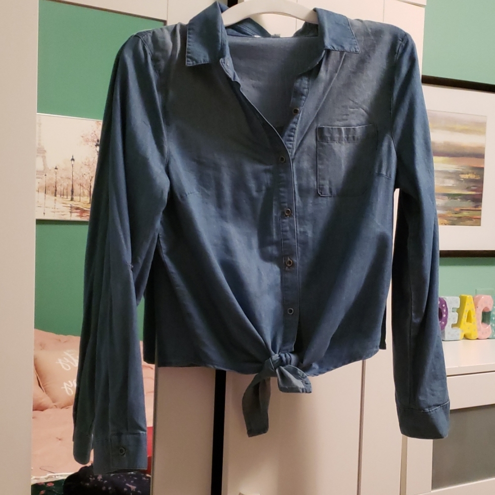 Very cute and soft denim shirt